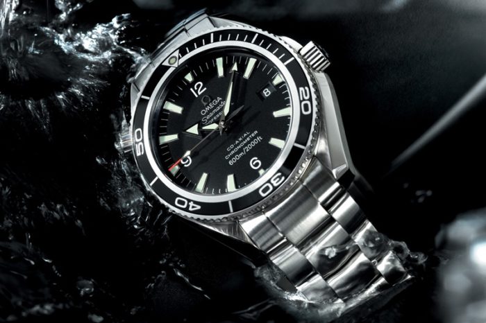 Recenzja OMEGA Seamaster Planet Ocean – zegarek Jamesa Bonda