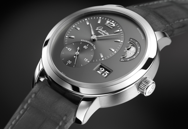 BASEL 2010: Glashutte Original PanoMatic Lunar XL