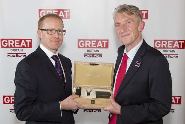 Roger W. Smith i Conrad Bird, dyrektor kampanii GREAT Britain