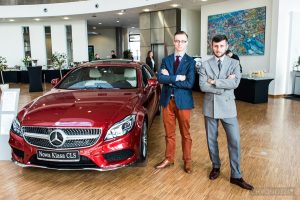 Mercedes-Benz Warszawa i But w Butonierce