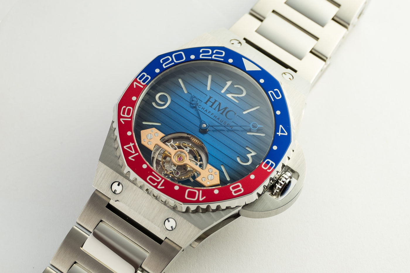 H.Moser & Cie. Swiss Icons Watch – zegarkowy hołd z przymrużeniem oka [video, dostępność, cena]