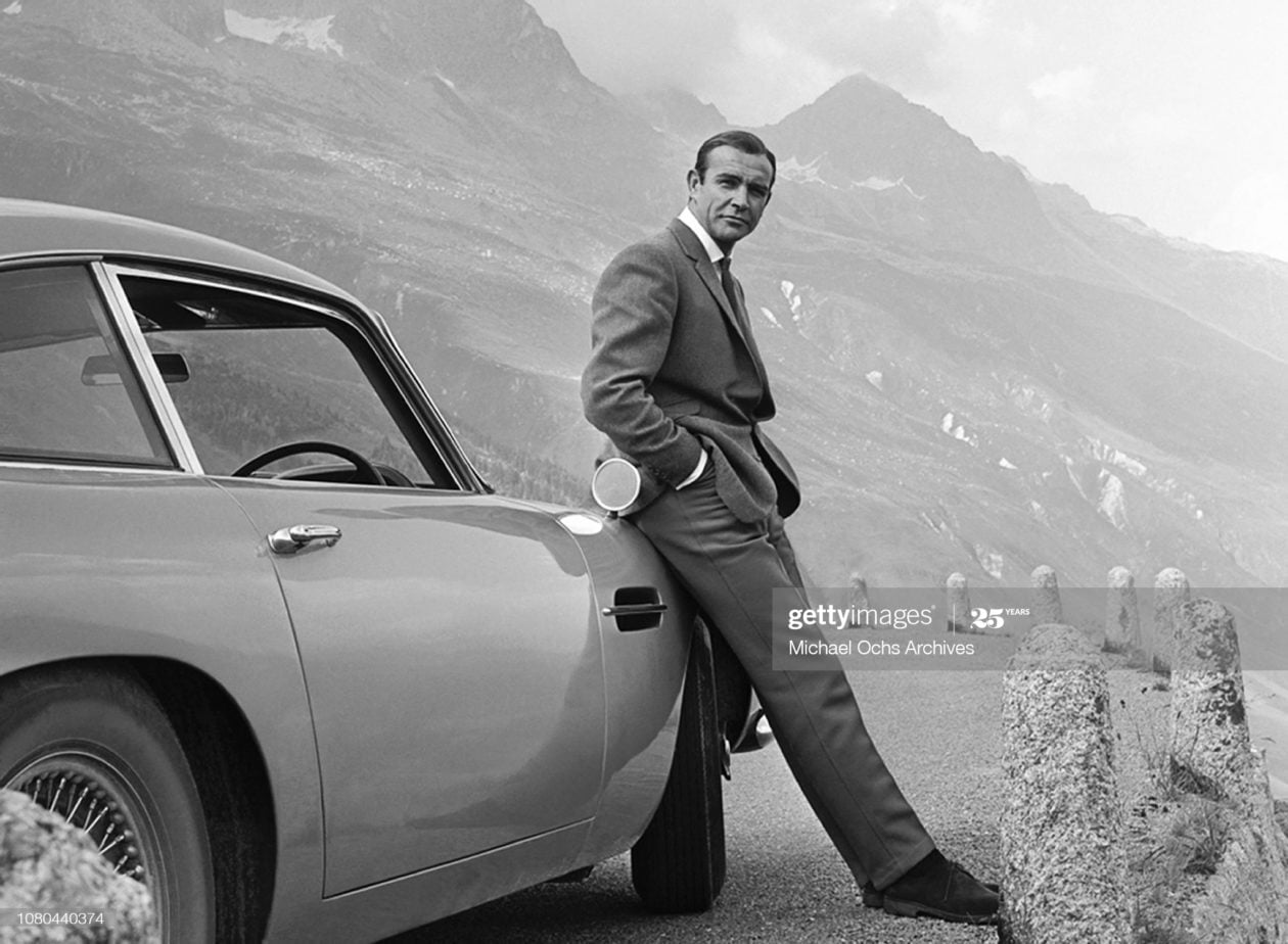 Sean Connery jako James Bond na planie "Goldfingera" / foto: Michael Ochs Archives / Getty Images
