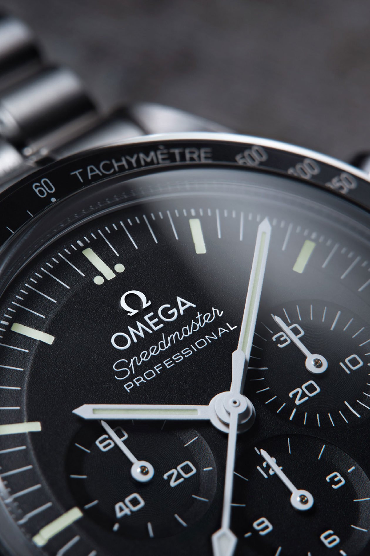 Omega Speedmaster Moonwatch Master Chronometer