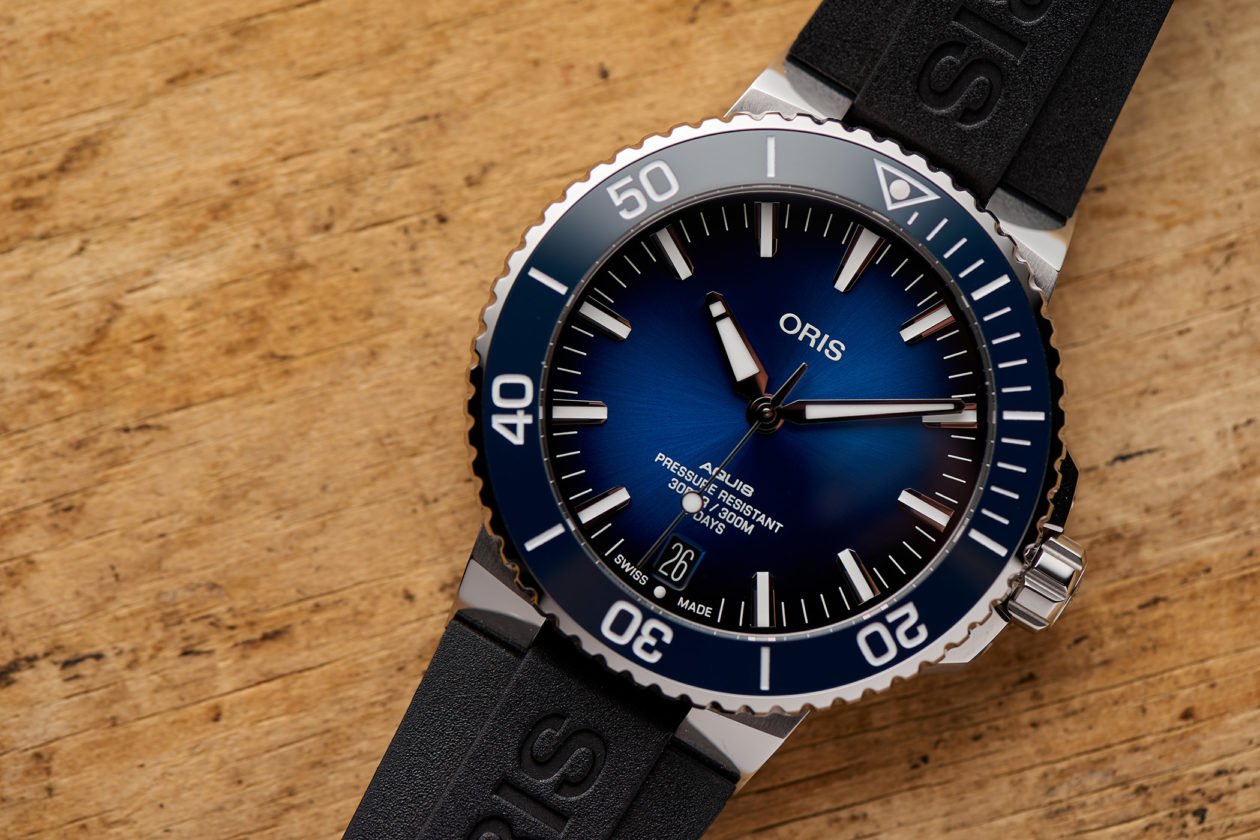 Oris Aquis Date Calibre 400