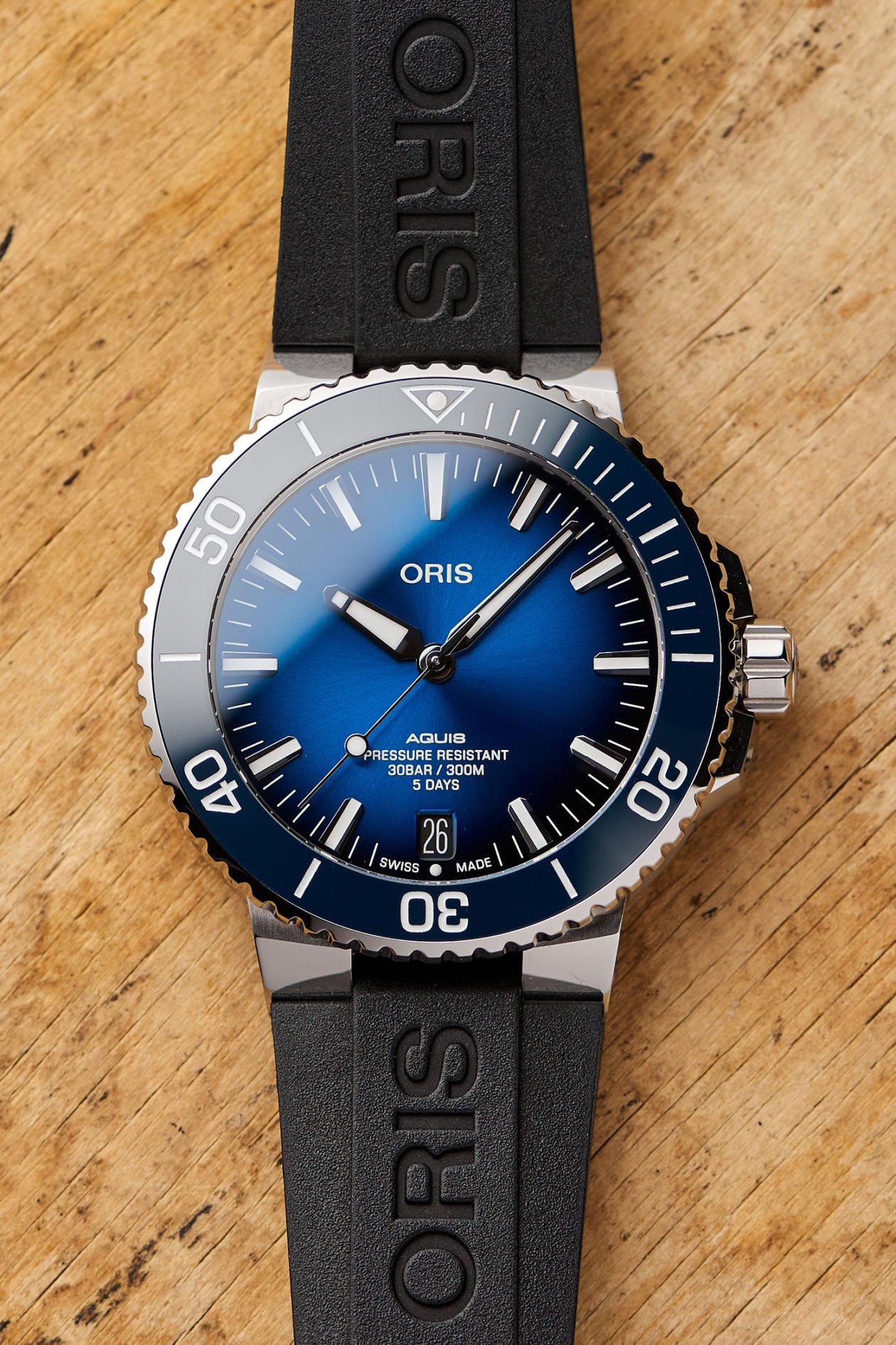 Oris Aquis Date Calibre 400