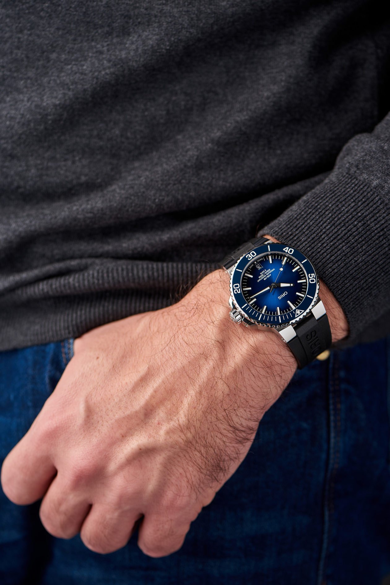 Oris Aquis Date Calibre 400