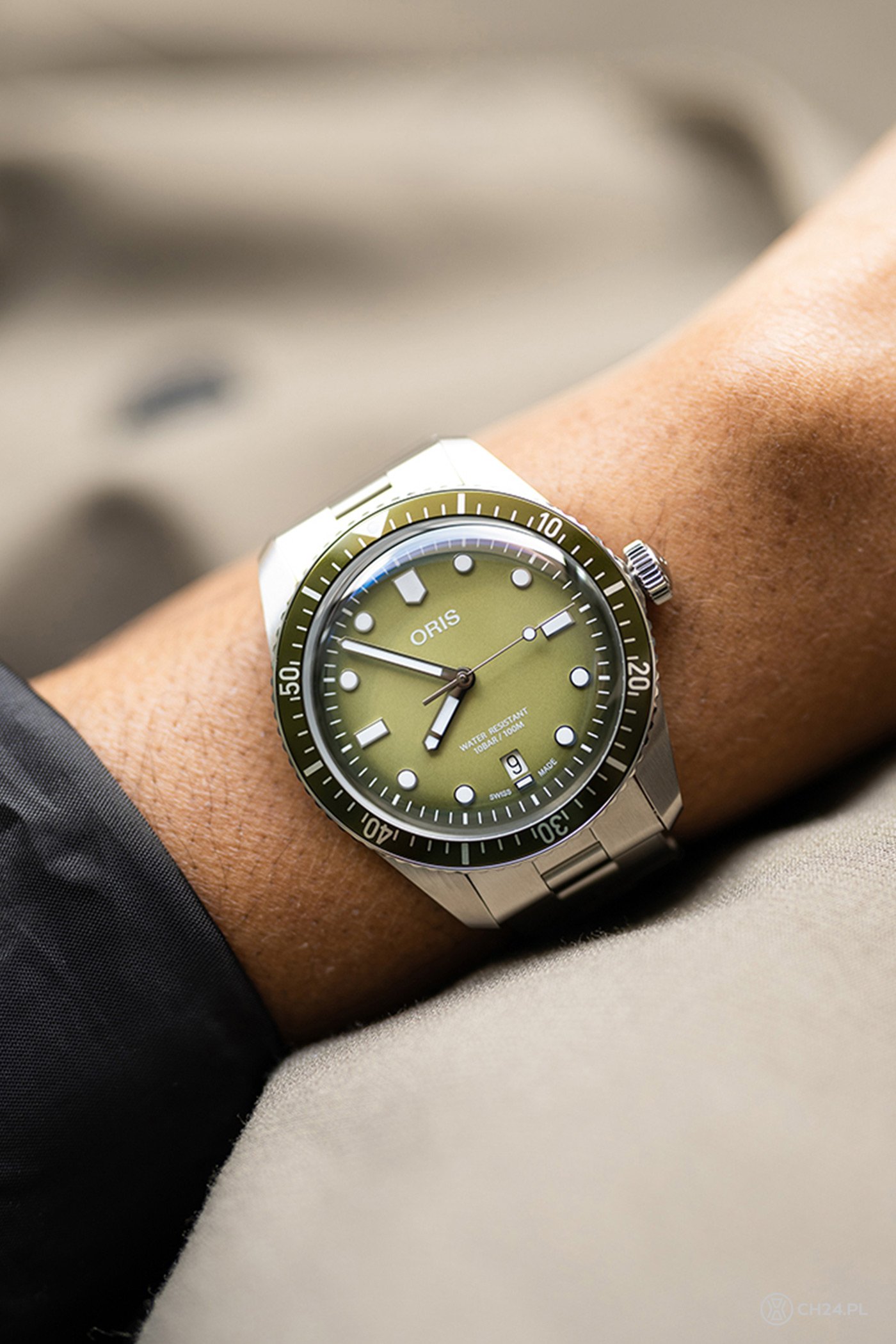 Oris Divers Sixty-Five Date 40 mm z zielonymi odwołaniami do