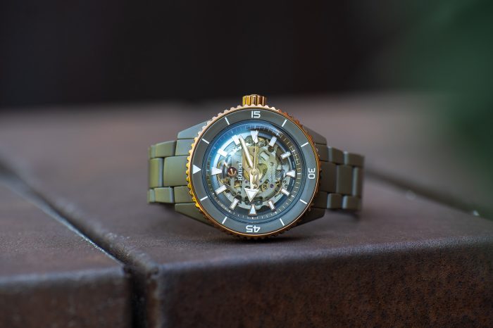 Rado Captain Cook High-Tech Ceramic Skeleton Olive-Green