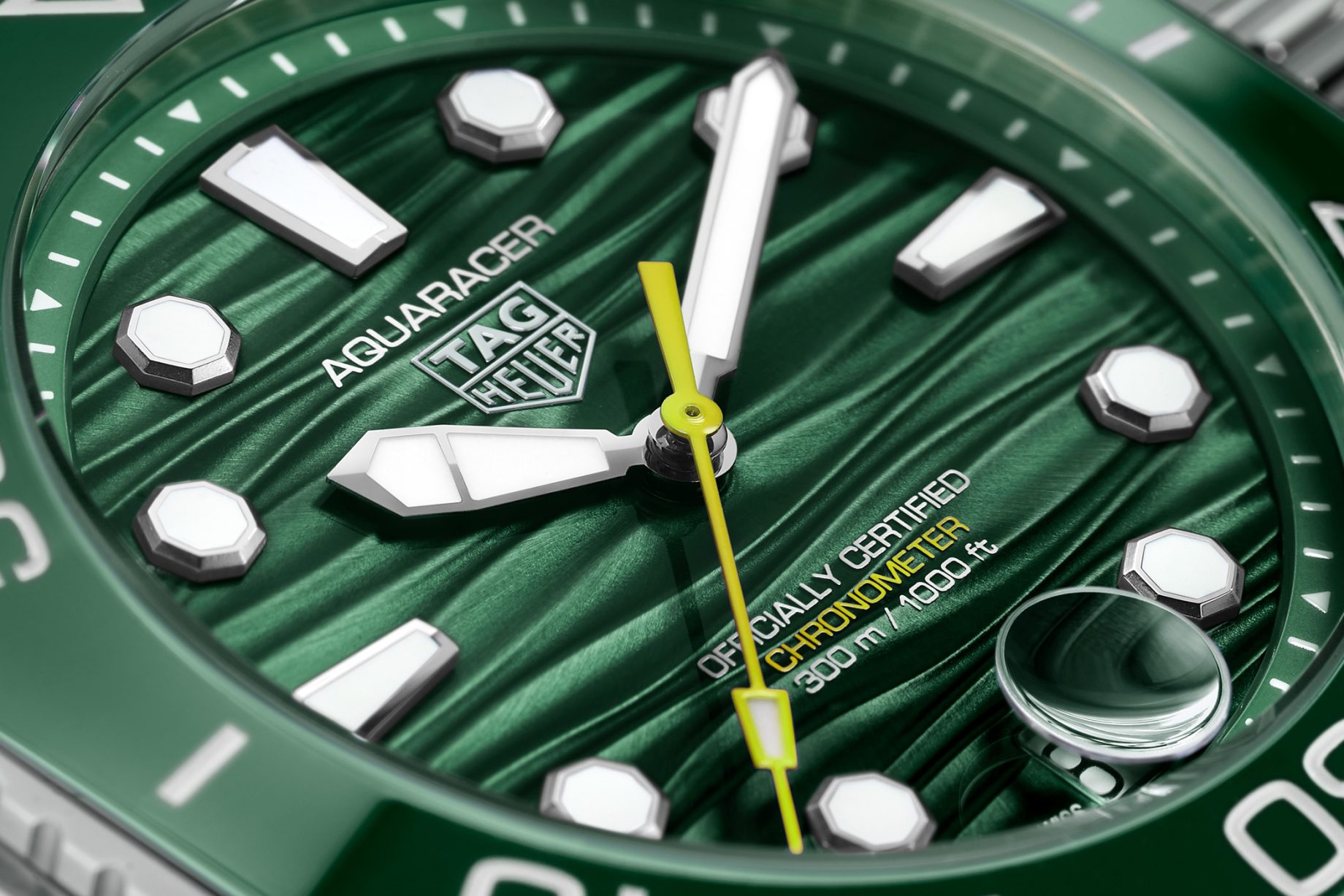 TAG Heuer Aquaracer Professional 300 Date