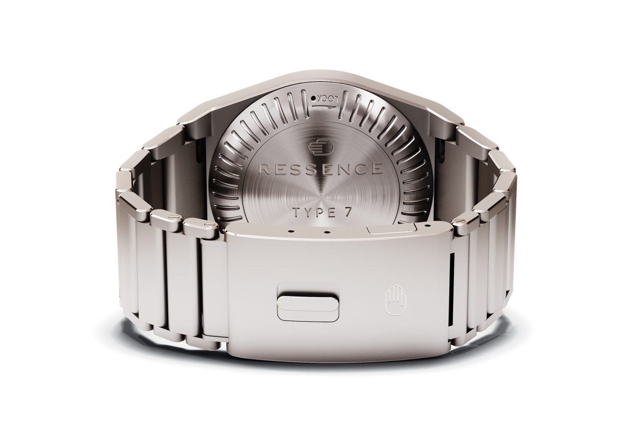 Ressence Type 7