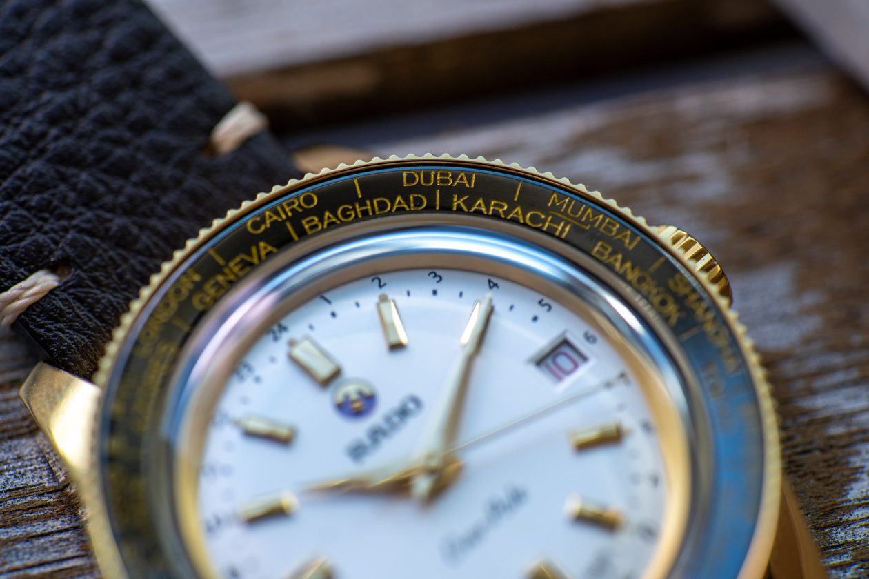 Rado Over-Pole i obrotowy bezel z nazwami miast