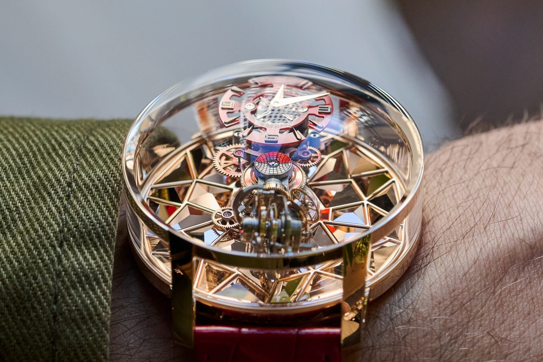 cztero osiowy tourbillon