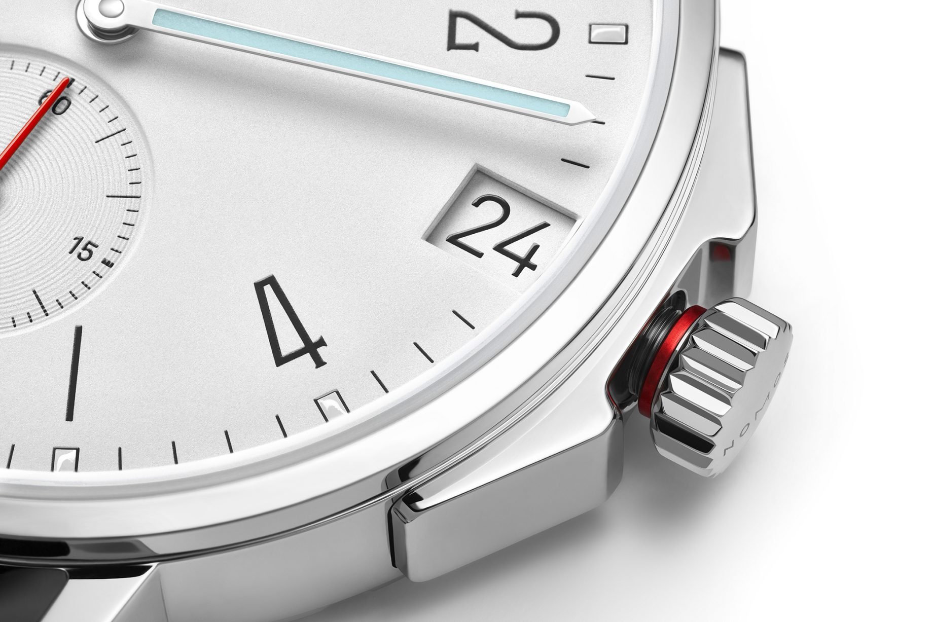 Nomos Glashütte Ahoi neomatik 38 date