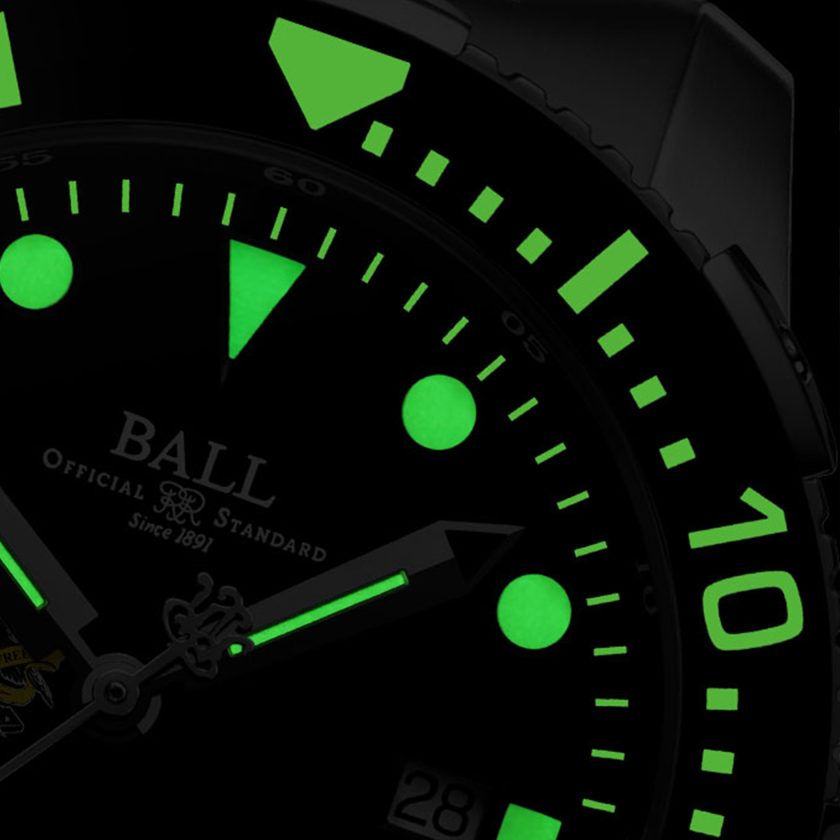 Engineer Hydrocarbon DeepQUEST Protector - tarcza w ciemności