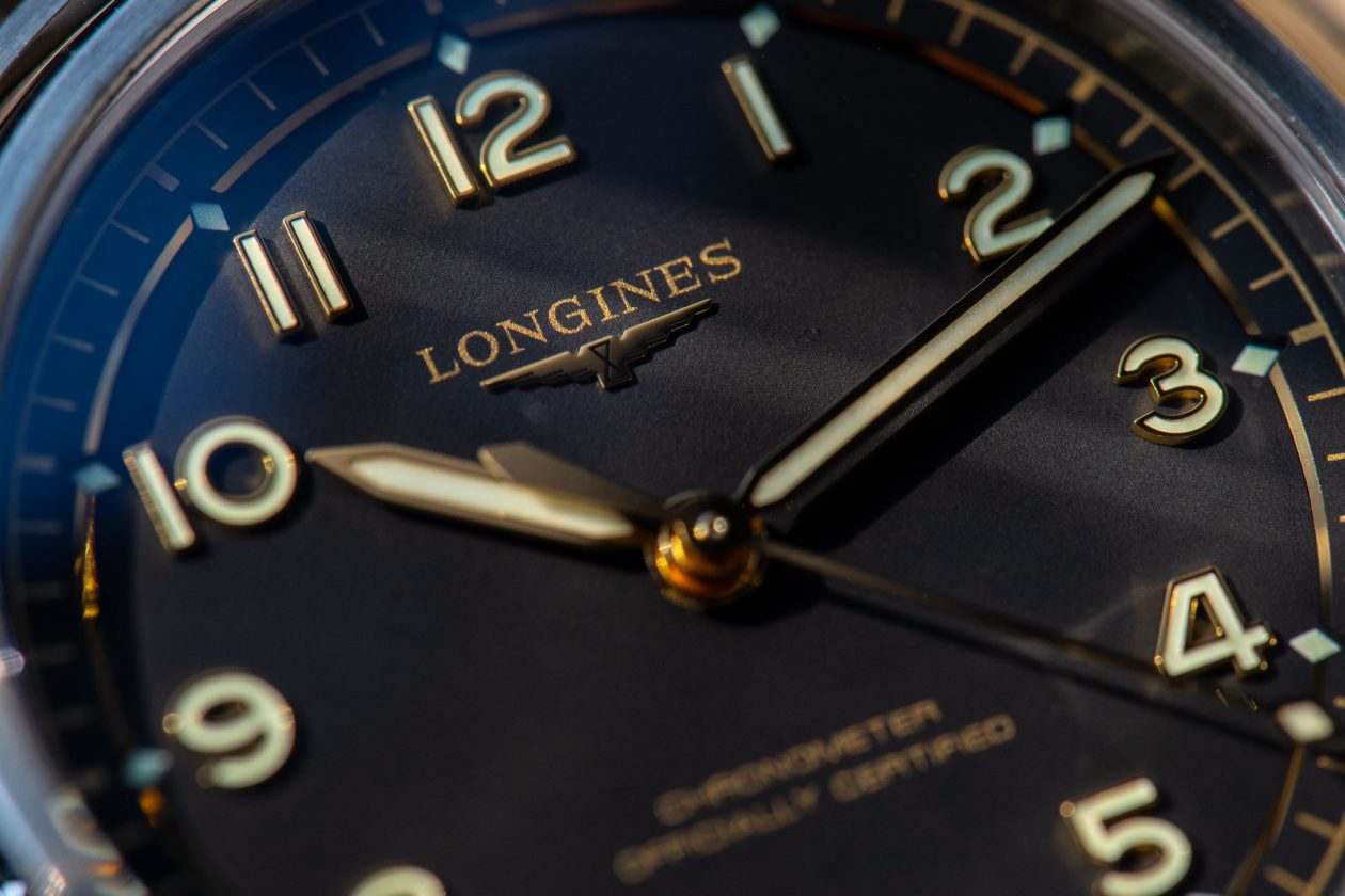 Longines Spirit Pilot - detale tarczy