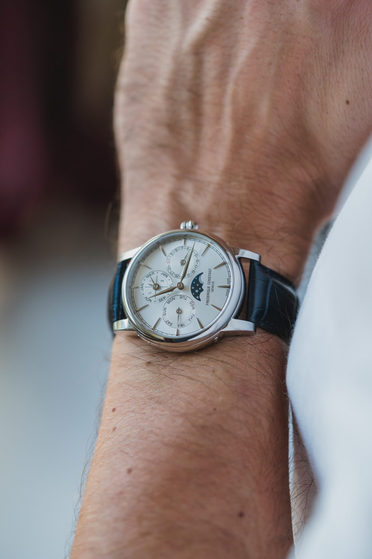 Frederique Constant Classic Perpetual Calendar Manufacture na nadgarstku