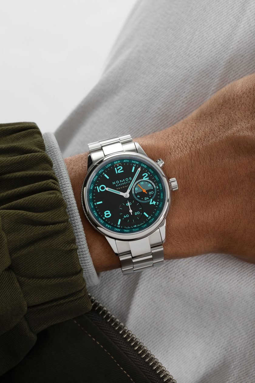 Nomos Glashütte Club Sport Neomatik Worldtimer „Night Navigation” Trace