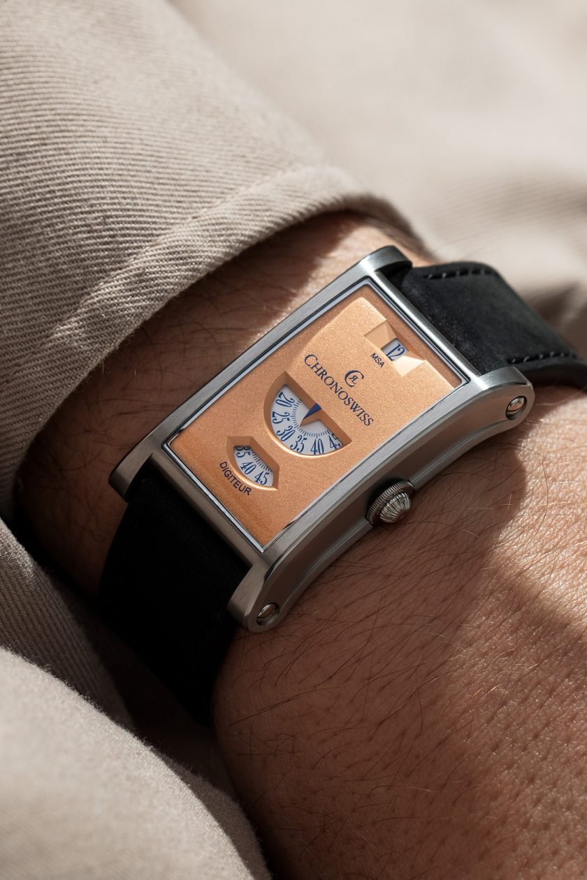 Chronoswiss Neo Digiteur Sand - na nadgarstku