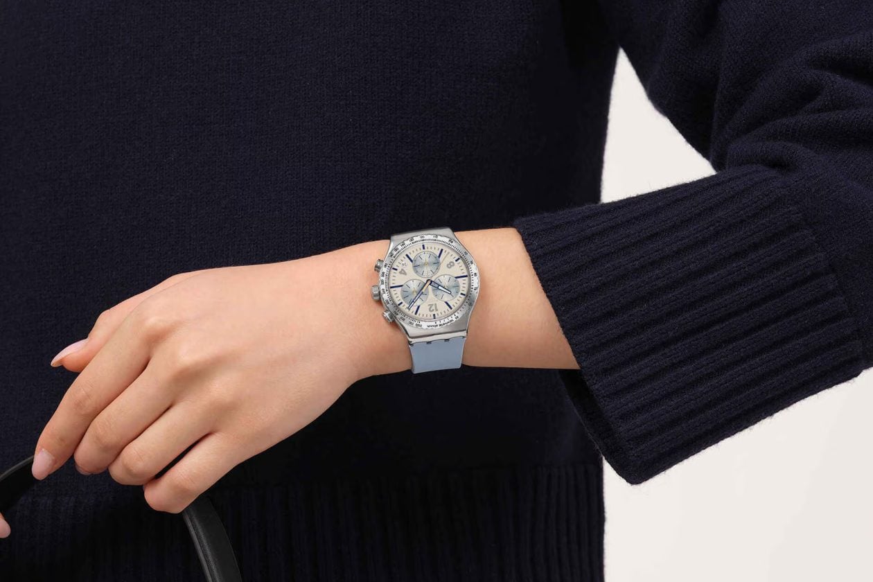 Swatch Blueshift Glow