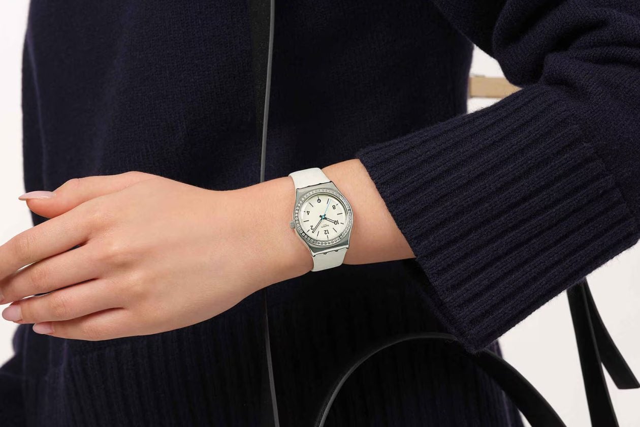 Swatch Glacial Petals