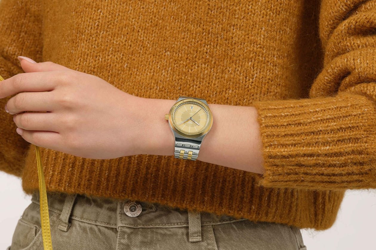 Swatch Goldcloak Mechanism