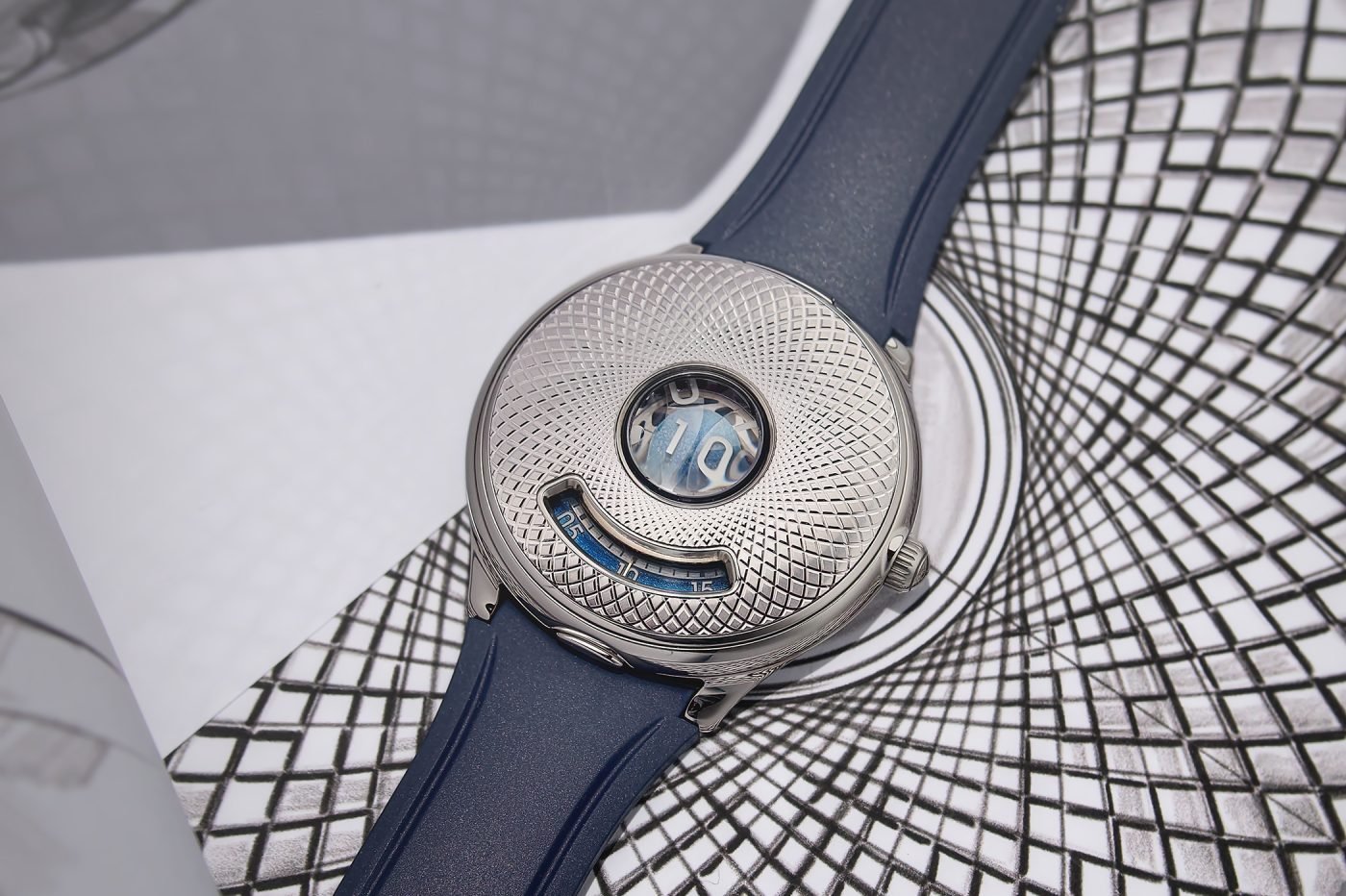 Czapek Time Jumper – model ze skaczącą godziną na 10-lecie manufaktury