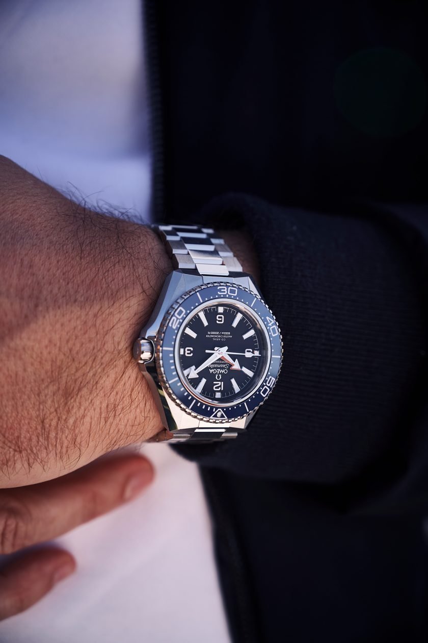 Omega Seamaster Planet Ocean w wersji z niebieskim bezelem