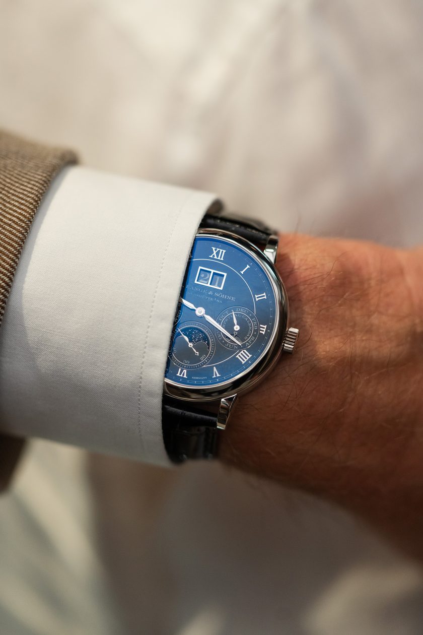 A. Lange & Söhne Saxonia Minute Repeater Perpetual na nadgarstku Wilhelma Shmidta 