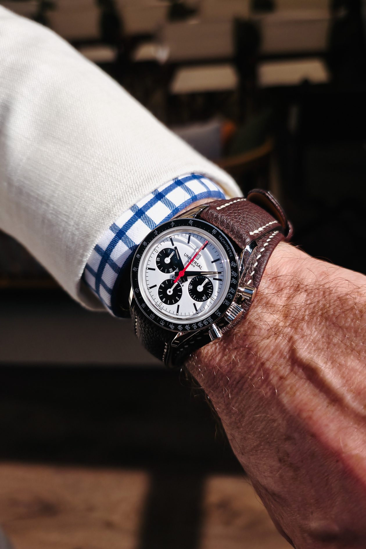 Universal Geneve Tribute to Compax "Nina" na nadgarstku Georgesa Kerna