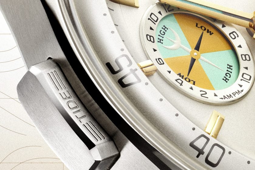 TAG Heuer Seafarer - przycisk do obsługi wskazania pływów