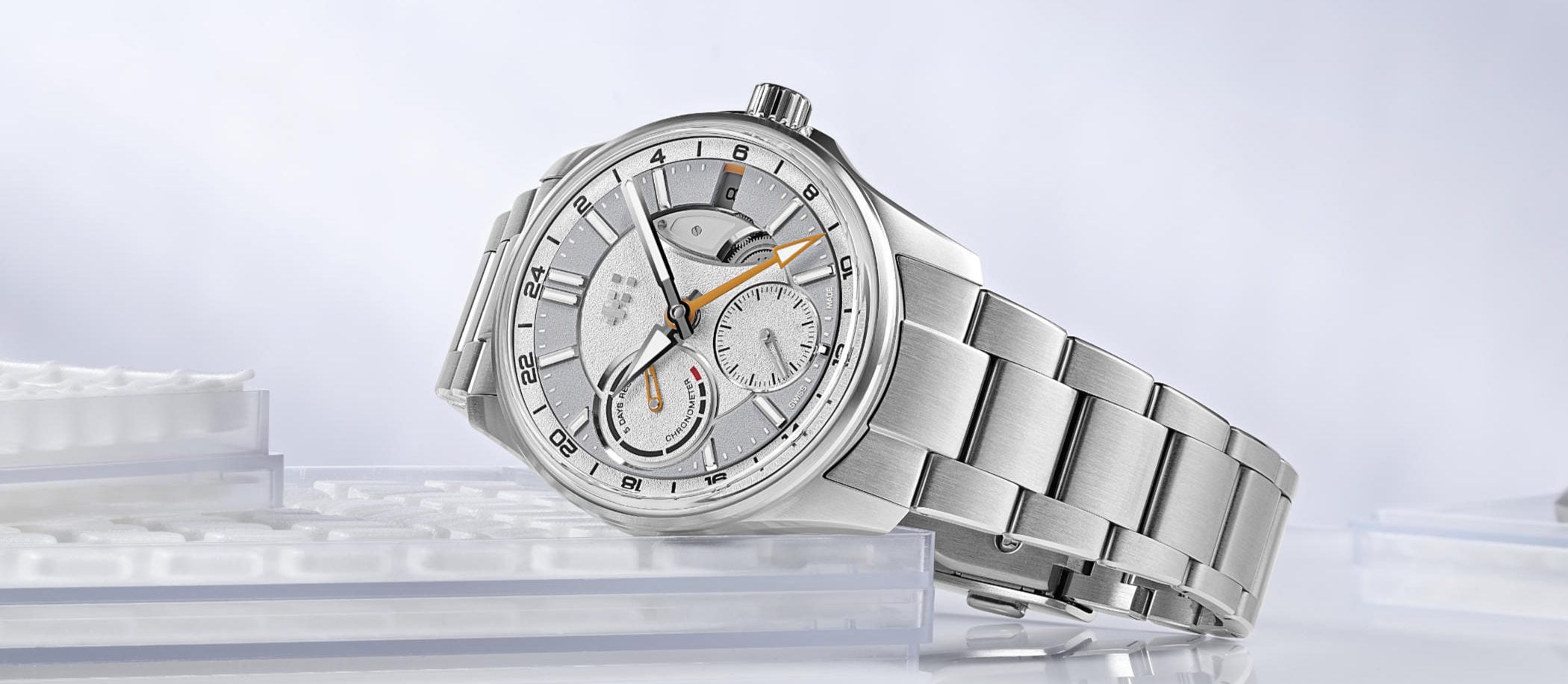 Christopher Ward C63 Sealander True GMT