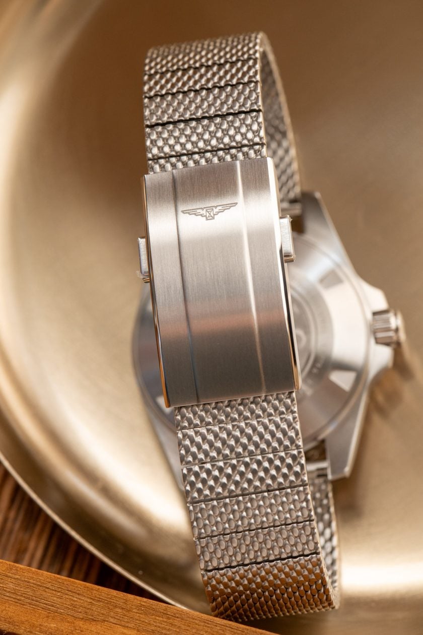 Longines HydroConquest - zapięcie bransolety mesh