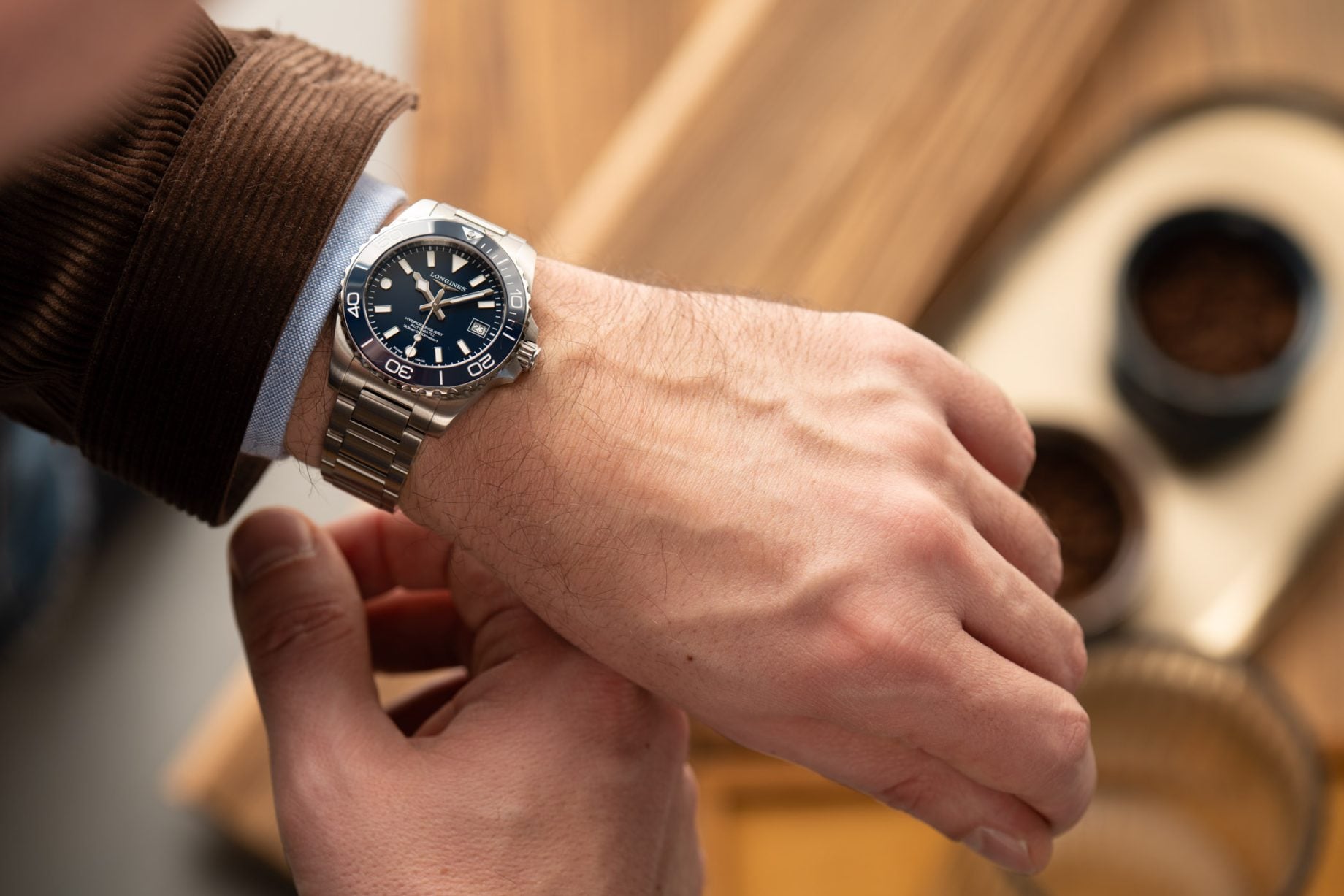 Longines HydroConquest 39mm na nadgarstku