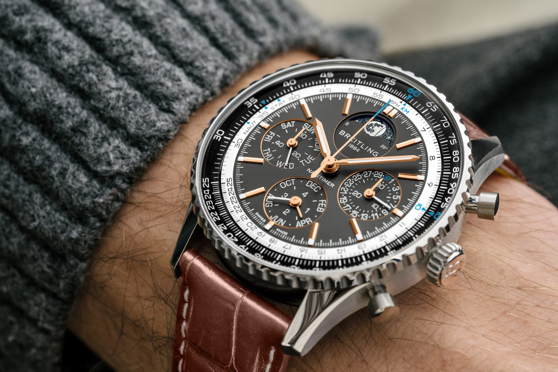 Breitling Navitimer B19 w stali i platynie