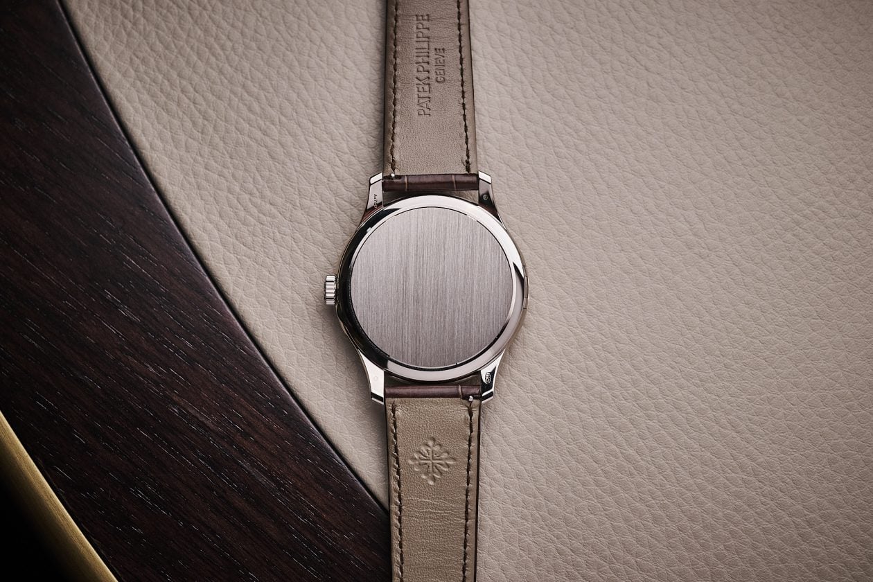 Patek Philippe Calatrava 5227G-015 - dekiel