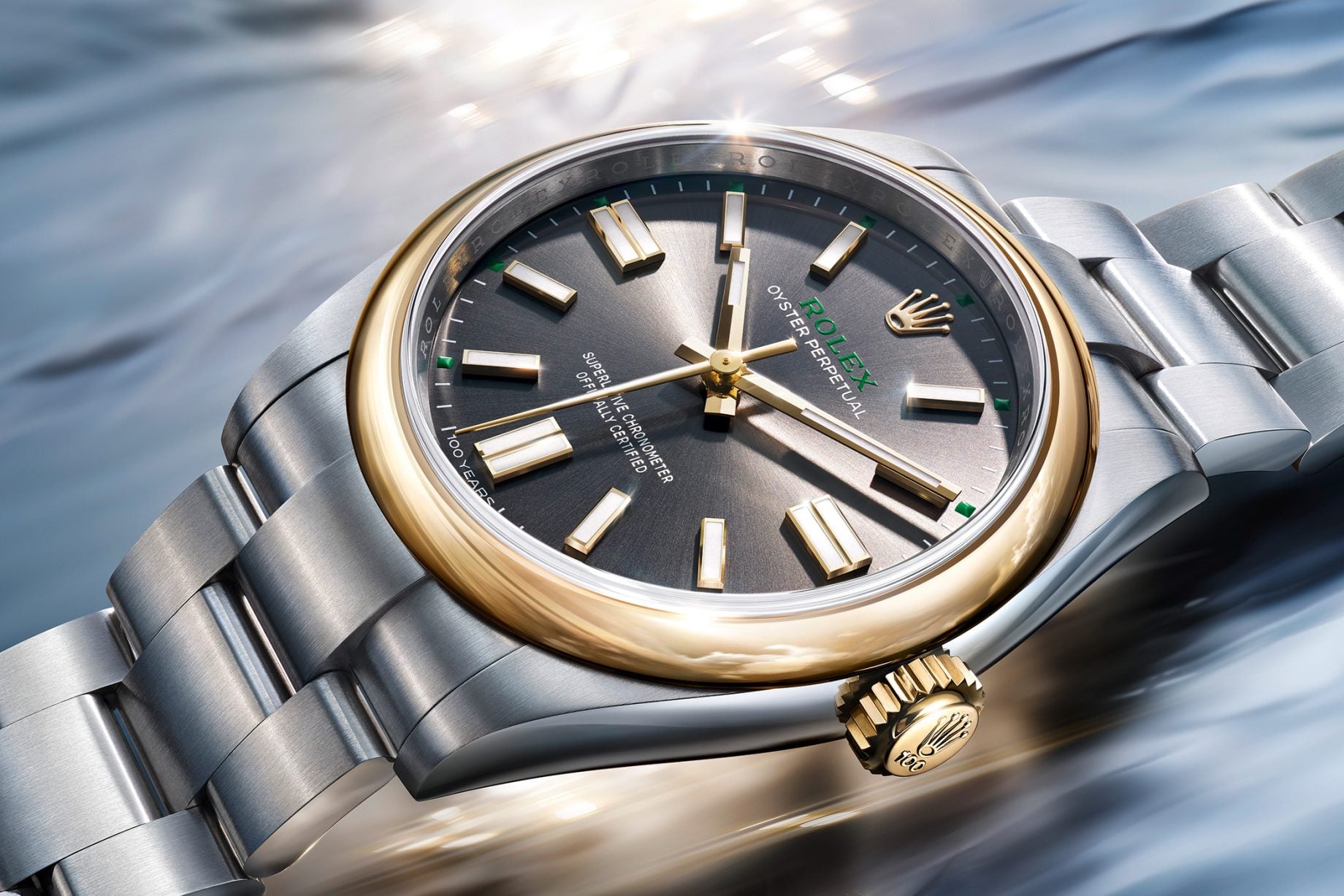 Rolex Oyster Perpetual 41 Yellow Rolesor