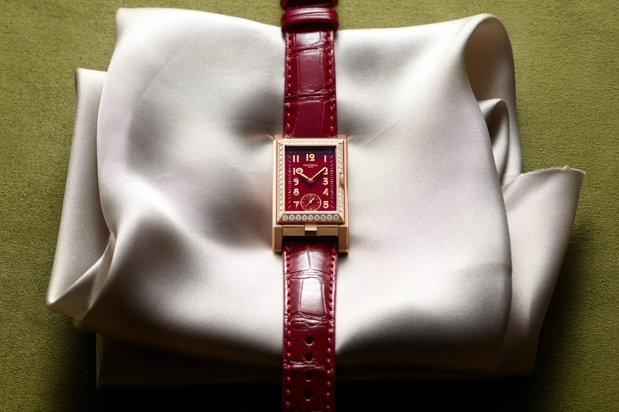 Universal Geneve Cabriolet