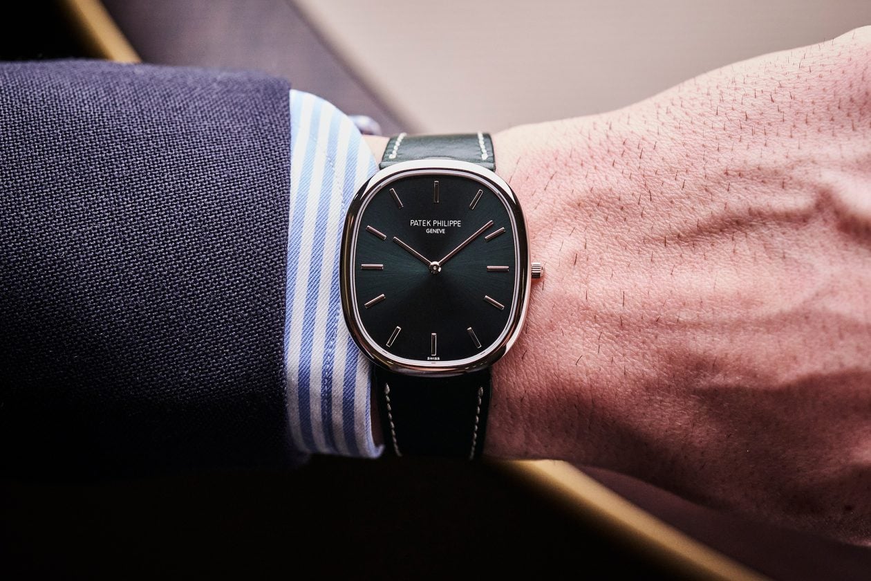 Patek Philippe Golden Ellipse na nadgarstku