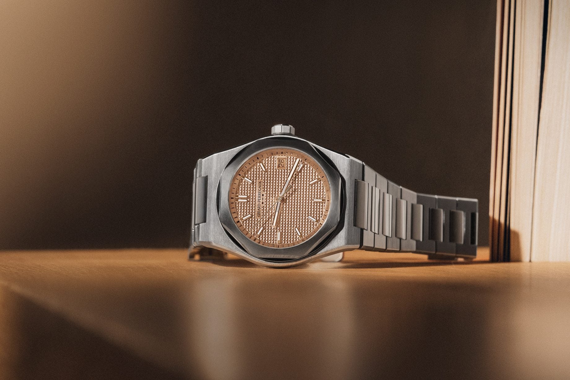 Girard-Perregaux Laureato Fifty