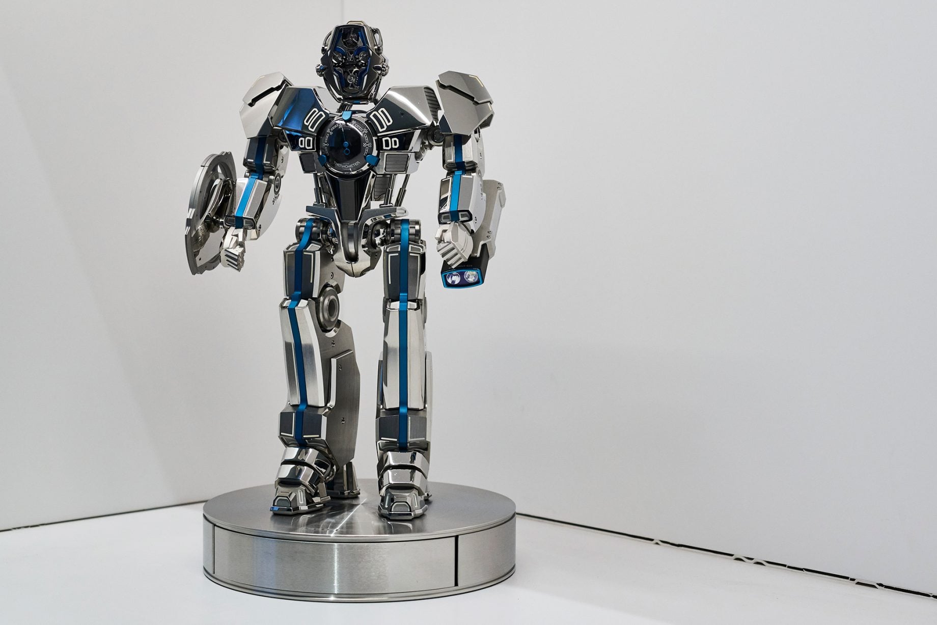 MB&F HM 12 The Guardian