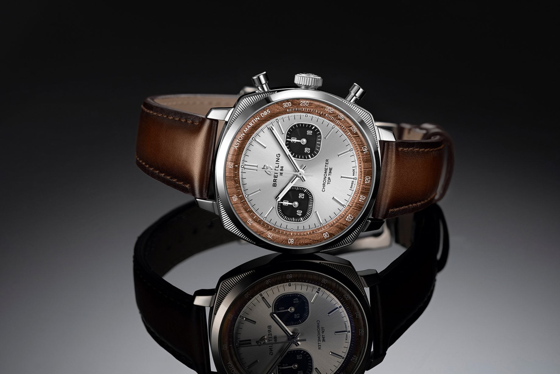 Breitling Top Time B01 Chronograph Tribute to Aston Martin DB5 w stali