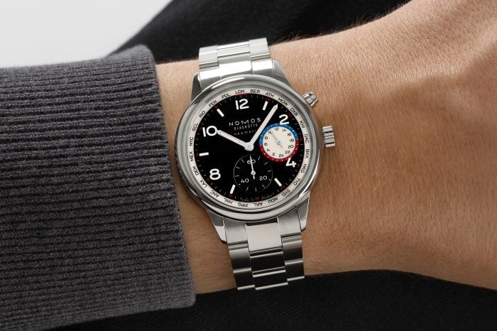 Nomos Glashütte Club Sport neomatik Worldtimer „Dark”