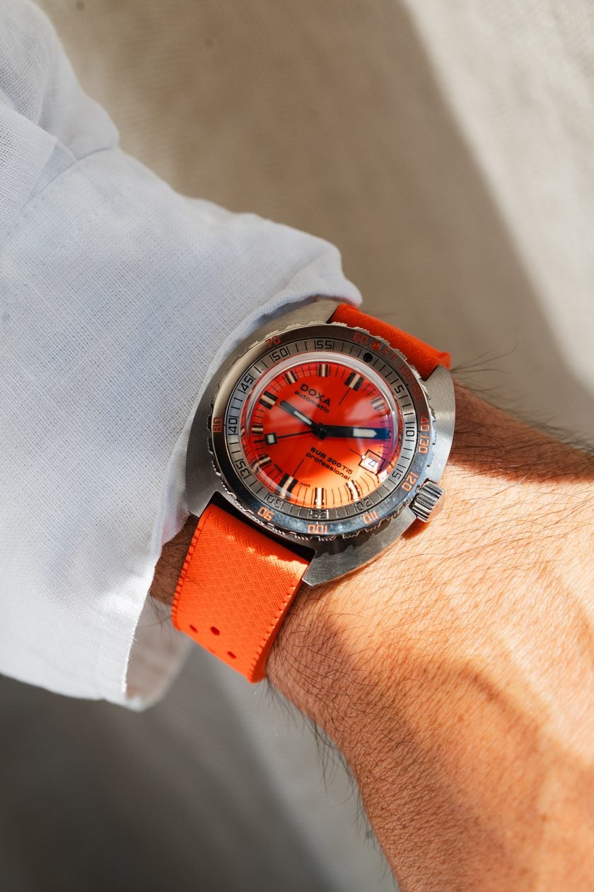 Doxa SUB 300 Ti5 "Professional