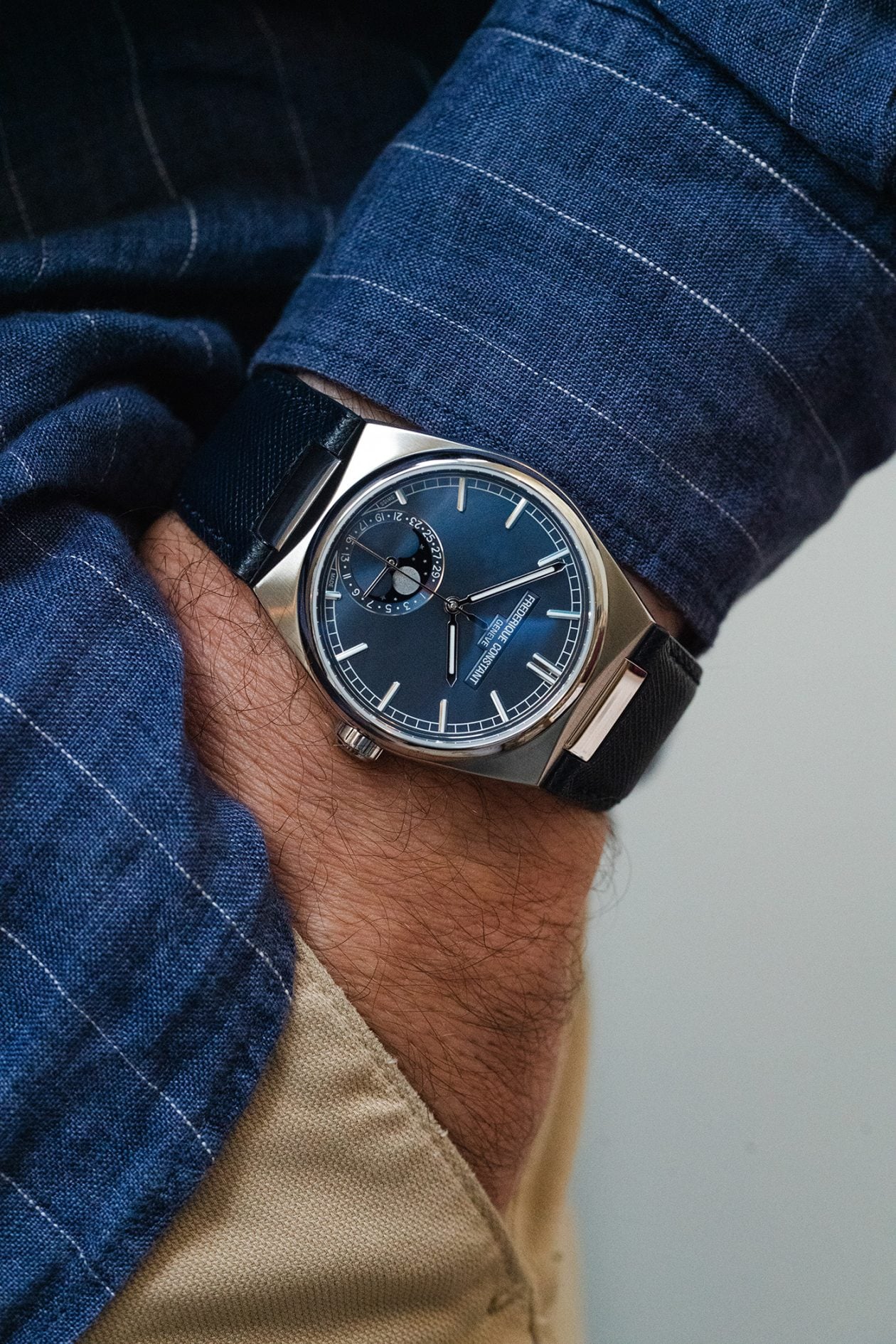 Frederique Constant Highlife Moonphase Date Manufacture na ręce