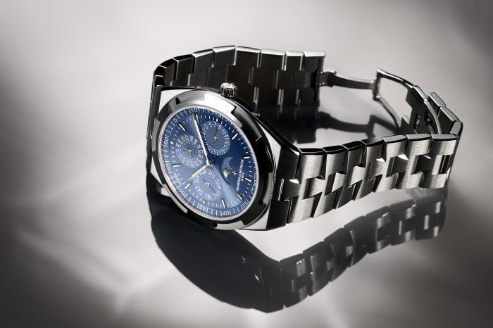 Vacheron Constantin Overseas Perpetual Calendar Ultra-Thin Azure Dial