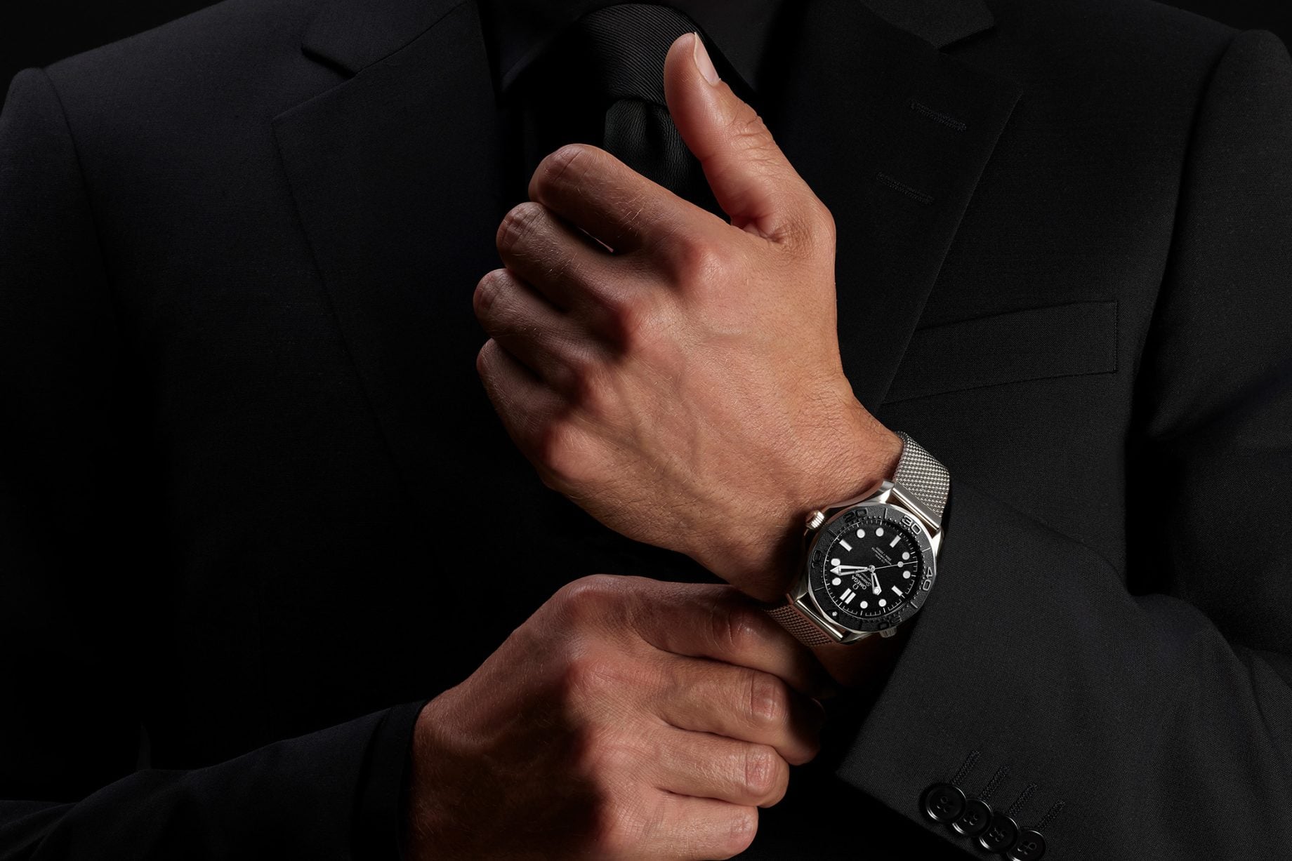 Omega Seamaster Diver 300M "Spectre" - na nadgarstku