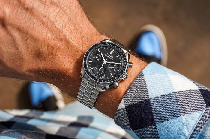 Omega Speedmaster 38 na nadgarstku