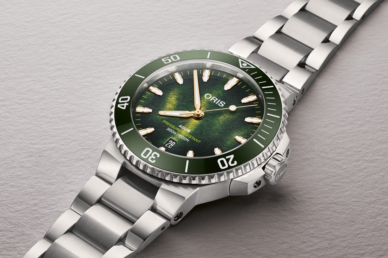 Oris Aquis Date Kelp Forest Limited Edition
